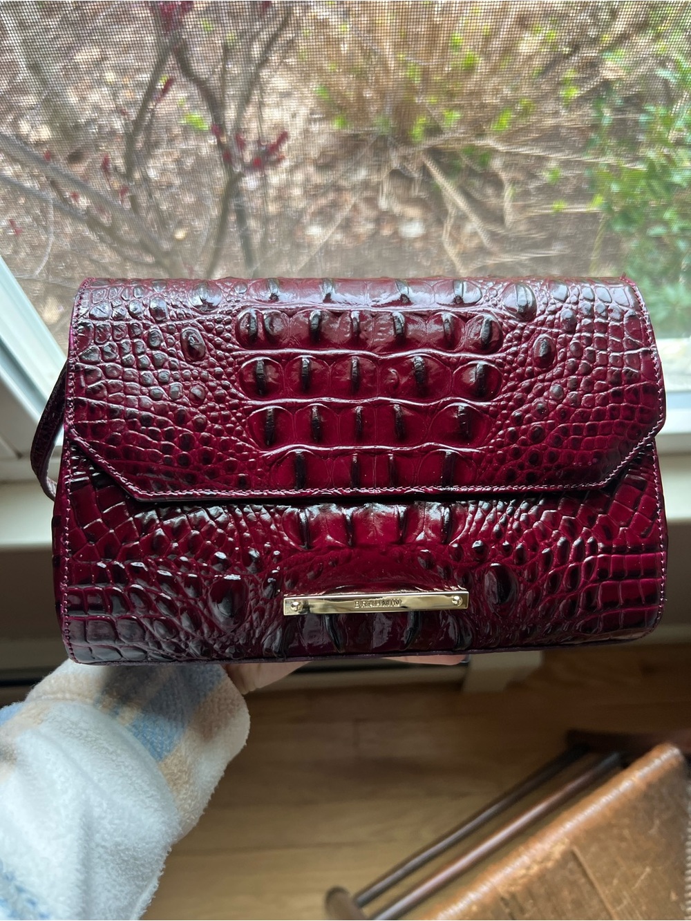 Brahmin Croc-Embossed Shoulder Bag Burgundy - Picture 3 of 16